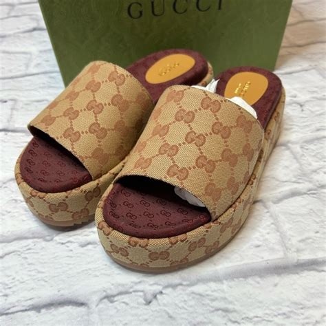 gucci sandali verdi|gucci canvas platform sandals.